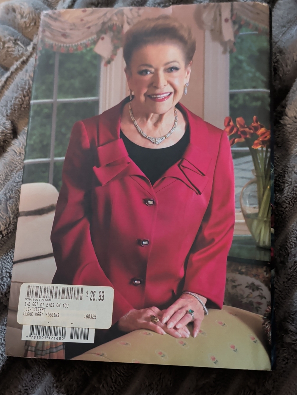 3 for $10 Mary Higgins Clark "I've Got My Eyes on You" Hardcover Novel - - Picture 2 of 2